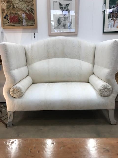 chair-hidden-49-T.jpg